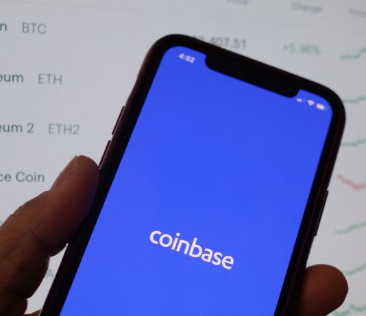 Coinbase alerts clients they might lose their crypto if the business declares bankruptcy Coinbase alerts clients they might lose their crypto if the business declares bankruptcy