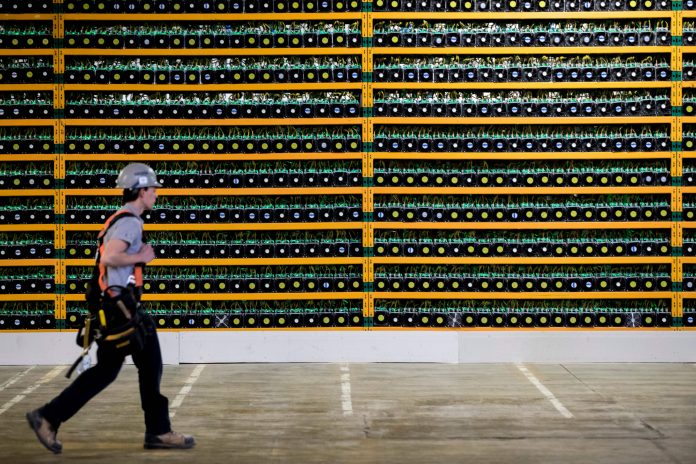 Bitcoin Miner Liquidations Threaten Bitcoin’s Healing
