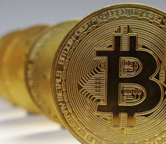 Decrease In Bitcoin Miner Incomes Recommends More Sell-Offs Might Follow