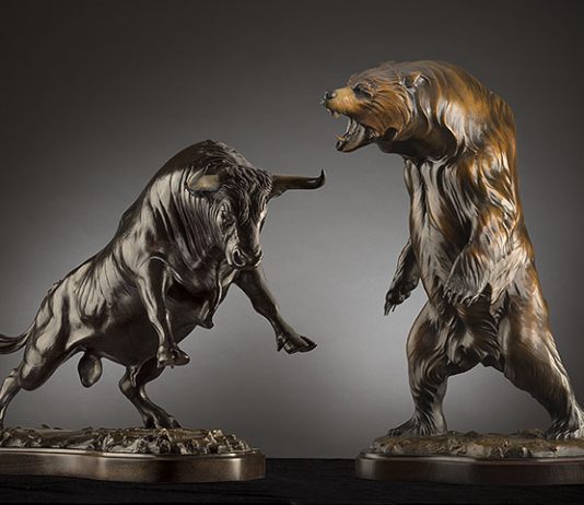 TA- Ethereum ETH Reveals Bearish Indications, Eyes $1,700 As Nearby Assistance