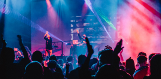 Sagaverse: Permitting Developers and Fans to Co-create and Co-monetize
