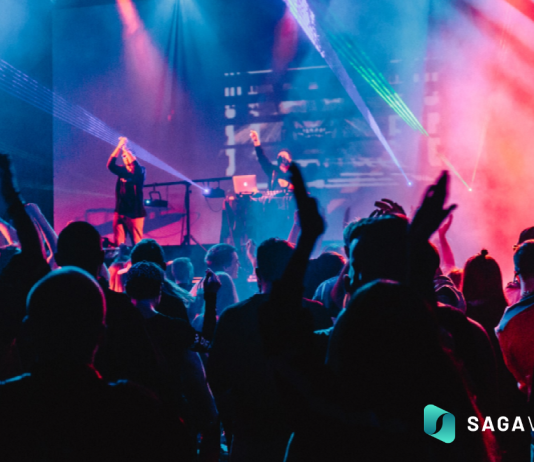 Sagaverse: Permitting Developers and Fans to Co-create and Co-monetize