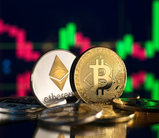 Exchange Outflows Reveals Bitcoin, Ethereum Build-up Pattern Continues