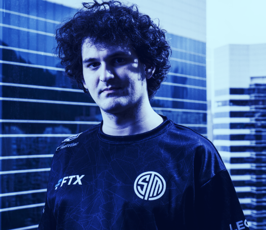 FTX New CEO John Ray Exposes More Scandals In Court Filing FTX New CEO John Ray Exposes More Scandals In Court Filing