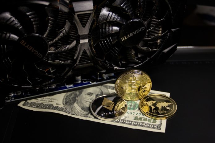 Russian Miners Purchase More Bitcoin Mining Rigs In Q4: Report