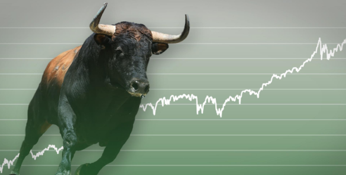 Ethereum: Specialists Predict Imminent Bull Run Towards $1,900