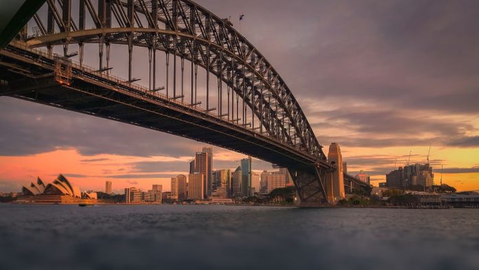 Avalanche Bridge To Ethereum Records A 70% Drop In Worth Transfer, Issue For AVAX Rate?