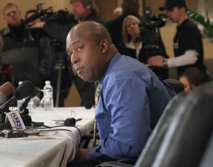 Reggie Fowler, Ex-Minnesota Vikings Co-Owner, Gets 6 Years Prison Term For Crypto Fraud