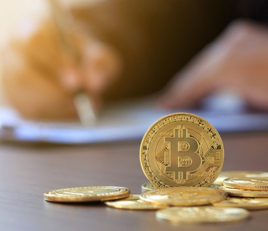 Institutional Investors Flock To Bitcoin: Are We Seeing A Paradigm Shift?