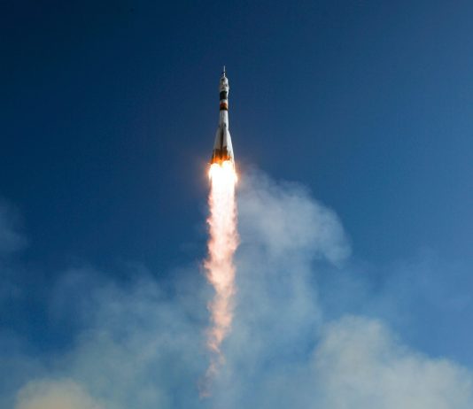 Crypto Market Cap Poised For Breakout: Expert Predict 23% Upside Prospective