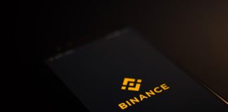 Binance Rolls Out Zero-Fee Stablecoin However Hits Time Out Right After: Here’s Why