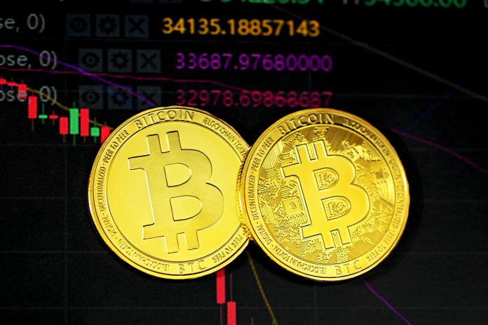 Bitcoin Breakout Or Breakdown? Ark Invest’s David Puell Shares His Forecast