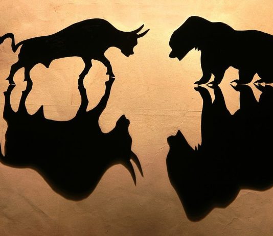 XRP Summertime Face-off: Trading Buzz Versus Cost Truth, What Lies Ahead?