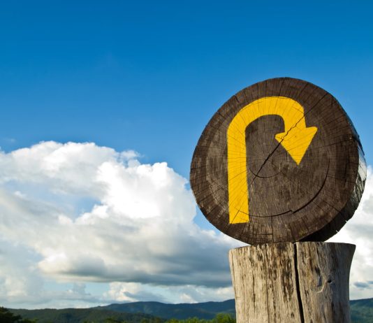 Ethereum Rate Deals With Uphill Job and Might Reboot Decrease To $1,500