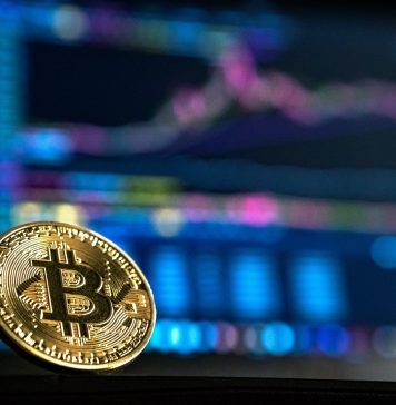 Bitcoin’s Next Move: Crypto Expert Anticipates $45,000 Rate Ahead Of Halving