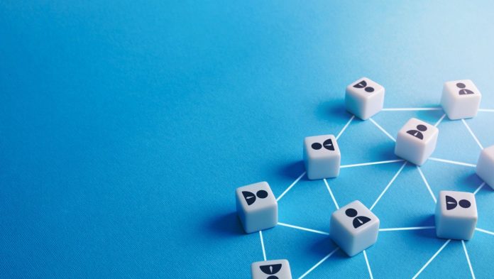 Uniswap Is Decentralizing: Why Are DeFi Customers Apprehensive About This Function? Uniswap Is Decentralizing: Why Are DeFi Customers Apprehensive About This Function?