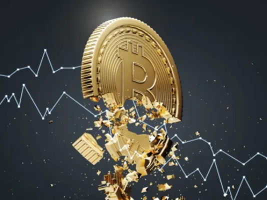 Bitcoin Crashes: Dip To $65,000 Triggers Over $400 Million Liquidation Avalanche