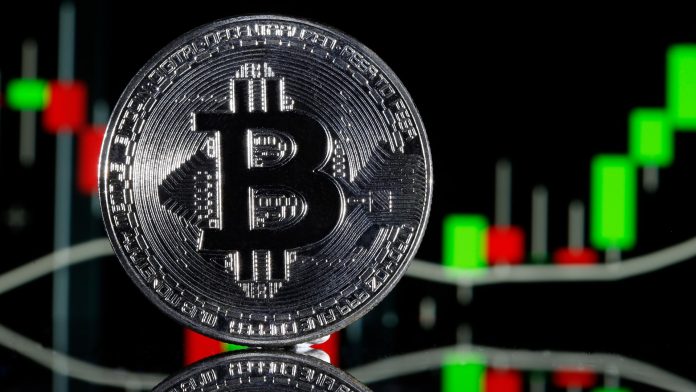 Fundstrat CEO Predicts When Bitcoin Worth Will Attain $150,000 And $500,000