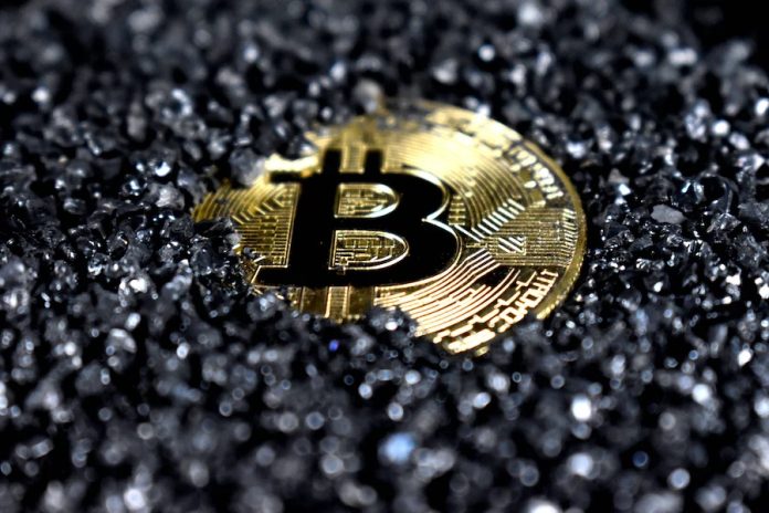 Bitcoin On The Verge? Analyst Breaks Down What A $71,500 Weekly Candle Shut Means For BTC