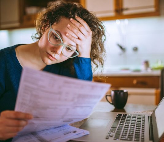 Worrying Indicators For XRP: Worth Tumbles As Demand Dries Up
