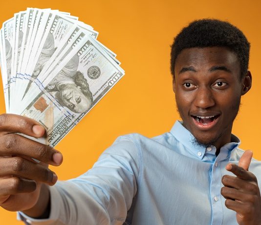 AVAX Primed To Break $100 Barrier As Bullish Indicators Emerge