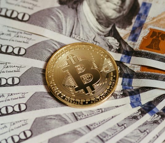 Institutional Whales Guess Large On Bitcoin As BTC Nears $64,000 Institutional Whales Guess Large On Bitcoin As BTC Nears $64,000