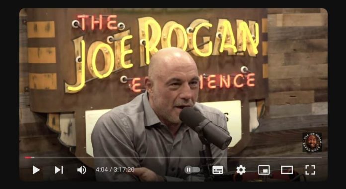 JD Vance visitors on the Joe Rogan Podcast