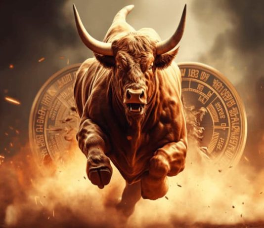 Bitcoin Tops $100Ok Amid Volatility, Analysts Eye $200Ok by 2025