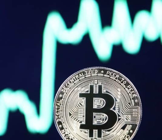 Bitcoin Slips To $95Ok – Altcoin Season Nonetheless Defying The Odds