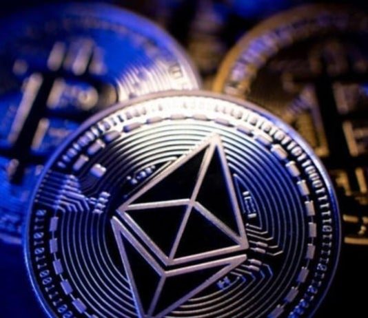2025 Crypto Forecast: Bitcoin, Ethereum, Solana, and XRP Traits to Watch
