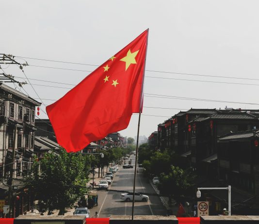 Bitcoin Struggles To Maintain $100,000 As China Strikes Again With US Import Tariffs – Extra Draw back For BTC?