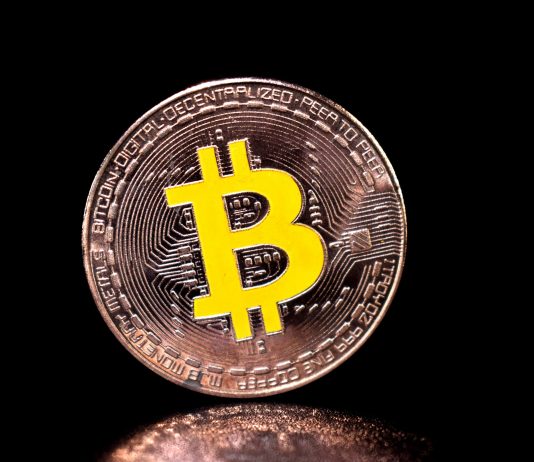 Crypto Pundit Dumps Bitcoin Holdings Sub-$100,000, Lists Causes Why It’s Time To Brief