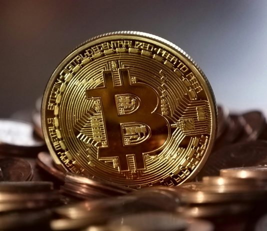 Bitcoin Value Struggles: Crypto Analyst Bucks Again In opposition to Bearish Sentiment, Prime Is Not In