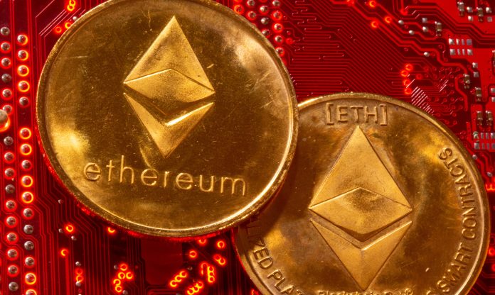 Bitcoin Maxi Takes Intention: Ethereum’s True Worth? Decrease Than You Suppose
