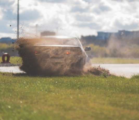 On-Chain Experiment Or Rug Pull? Base Faces Backlash After Unofficial Memecoin Crashes 90%