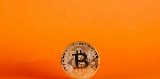 Bitcoin’s $104,000 Peak Sparks Excessive-Stakes Quick Positions – Particulars