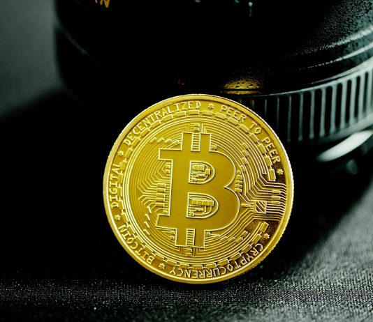 Bitcoin At Crossroads After Trump Tariff Shock: Breakdown In the direction of $106Okay Or New ATH? Bitcoin At Crossroads After Trump Tariff Shock: Breakdown In the direction of $106Okay Or New ATH?