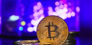 Insane Bitcoin Surge Incoming? Professional’s Weekend Prediction Raises Eyebrows