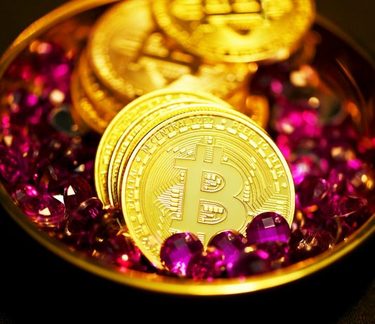 Bitcoin Sees Unfavorable Funding On Binance – A Basic Setup For A Brief Squeeze?