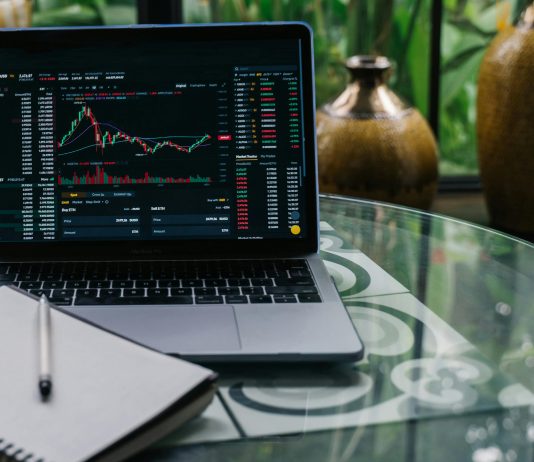 $106Ok Bitcoin A ‘Safer’ Purchase Than $25Ok—XRP Lawyer Drops Bombshell