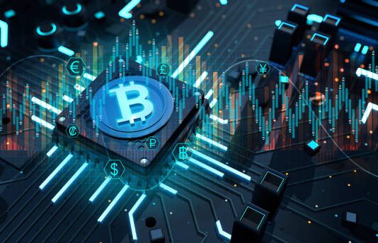 Bitcoin Consolidates Beneath Resistance — Can It Seal A Weekly Shut Over $107,720?