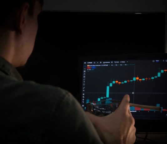XRP Eyes Breakout As Analysts Predict Rally Alongside Actual-World Adoption