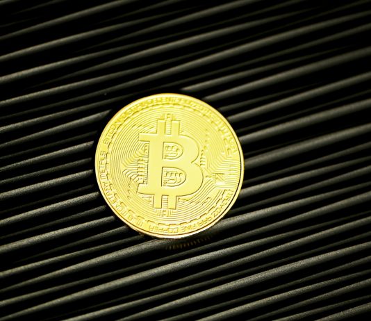 Bitcoin Rally Forward? DXY Breakdown Suggests Capital Shift To Threat-On Belongings