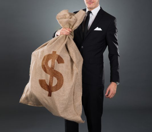 Who Flipped The Change? Bitcoin STHs Accumulate Whereas LTHs Take Revenue Who Flipped The Change? Bitcoin STHs Accumulate Whereas LTHs Take Revenue