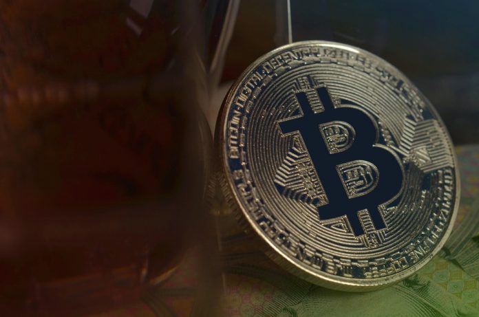 Bitcoin Worth Crash To $100,000 Or Rally To $122,000? Analyst Exhibits Sport Plan For BTC