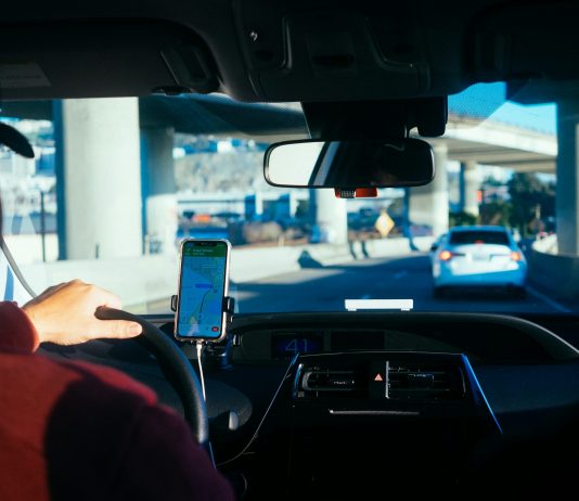 XRP Chatter Reaches Experience-Share Drivers — Small Survey Reveals Blended Outcomes