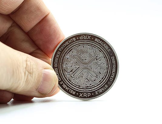 It Is ‘Genuinely Unimaginable’ For XRP To Hit $1,000; Pundit Warns