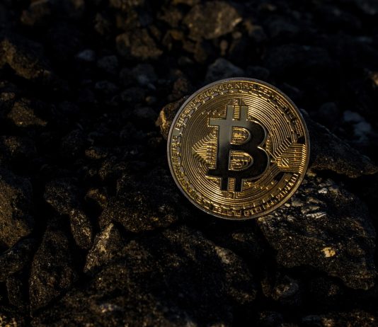 Bitcoin Finds Essential Help On Bull Market Band — Will Momentum Maintain