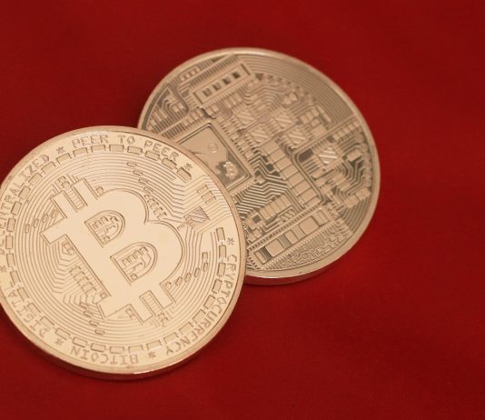 Bitcoin Value Varieties Bearish Night Star Sample On Weekly Chart, However Can Value Go Beneath $100,000?