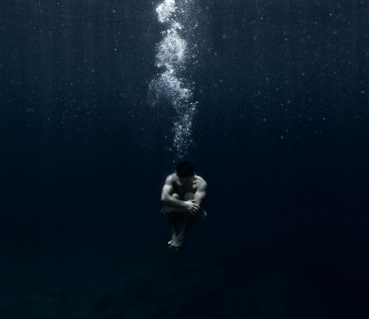 Sinking In Minutes: Binance Alpha Token Plunges 99% In Stunning Worth Meltdown